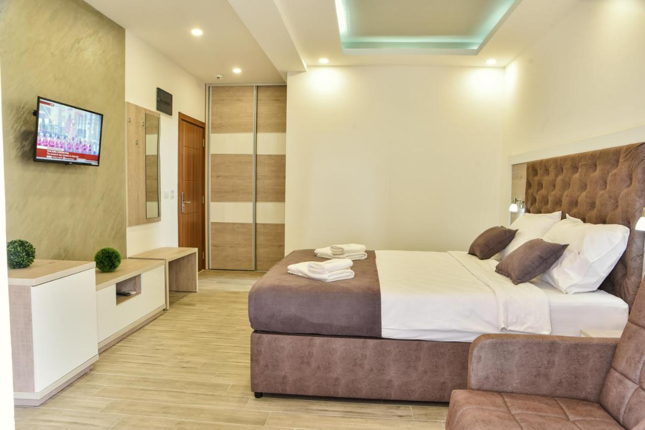 Heaven Lux Ulcinj Hotel ภายนอก รูปภาพ