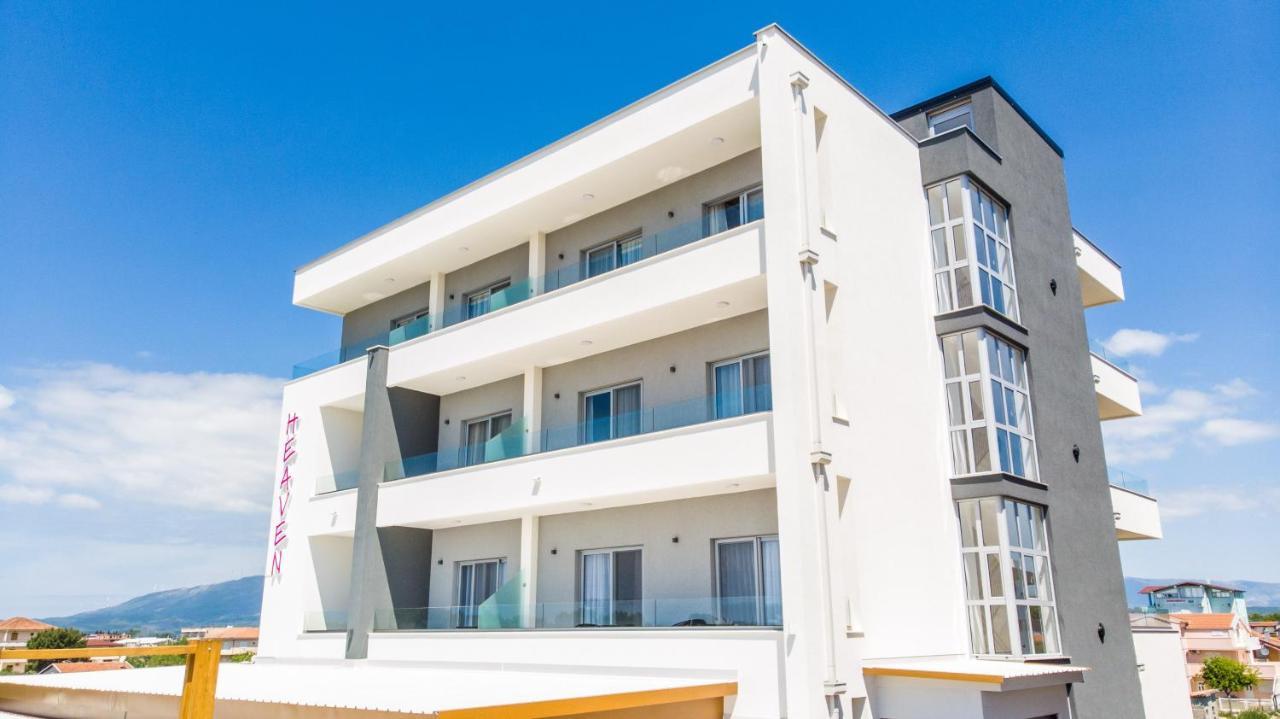 Heaven Lux Ulcinj Hotel ภายนอก รูปภาพ