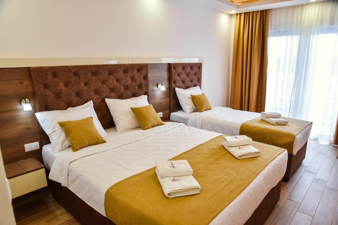 Heaven Lux Ulcinj Hotel ภายนอก รูปภาพ